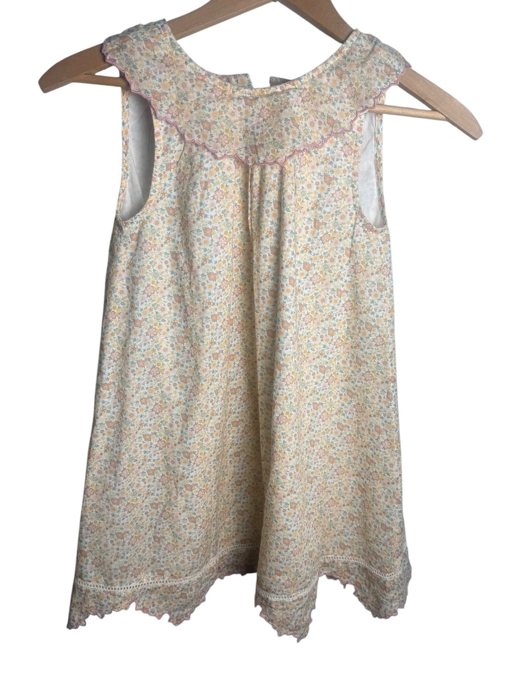 Minnow Floral Scalloped Dress – Soft Pastel Print NWOT 7/8